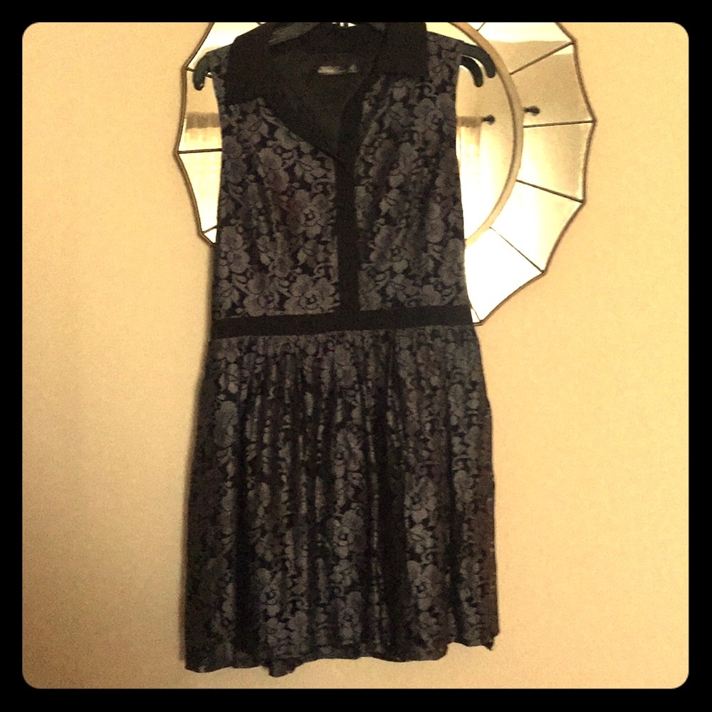 Rose patterned lace dress-Kensie